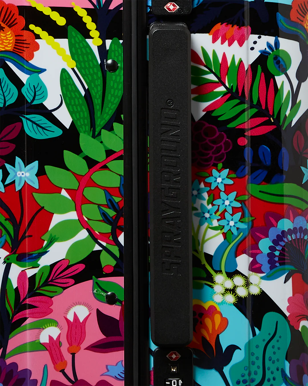 AVANT GARDEN SHARKNAUTICS HARDSHELL CARRY-ON LUGGAGE - Image 9