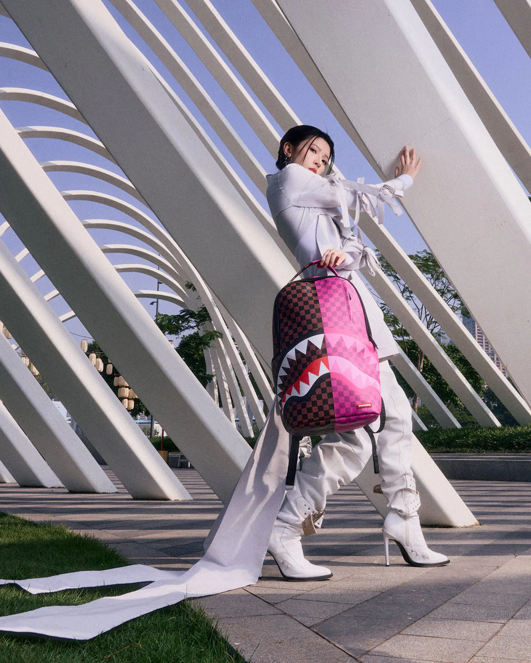 DOUBLE TROUBLE EDITION BACKPACK - Image 6
