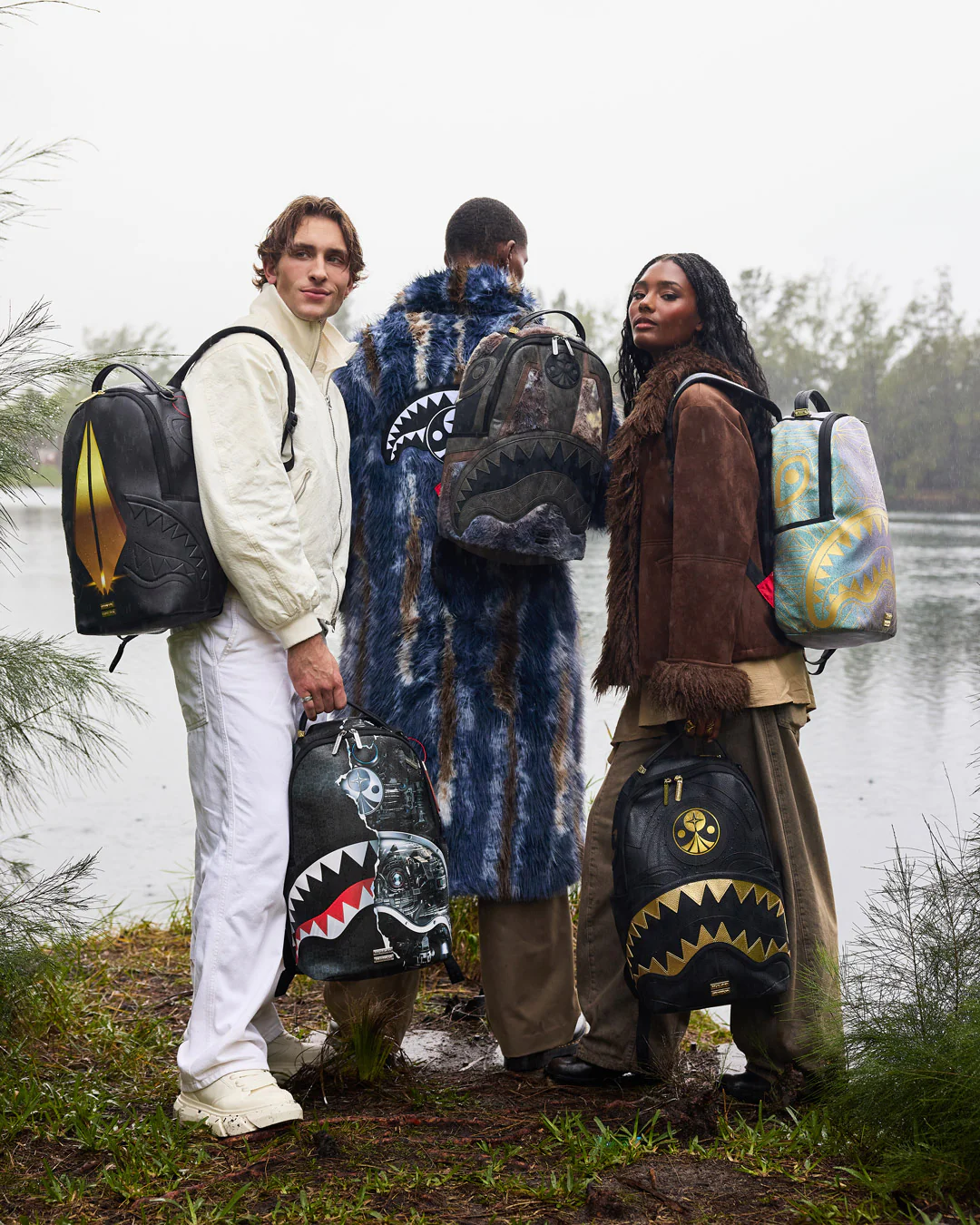 FOUNDATION DAYS FUR COAT SHARK BACKPACK - Image 4