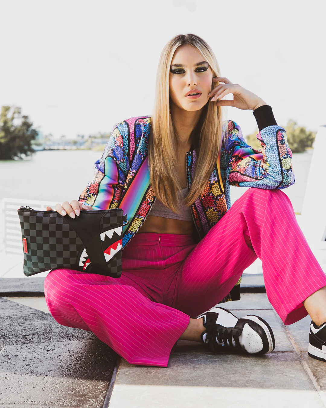 HENNY AIIR TO THE THRONE CROSSOVER CLUTCH - Image 2