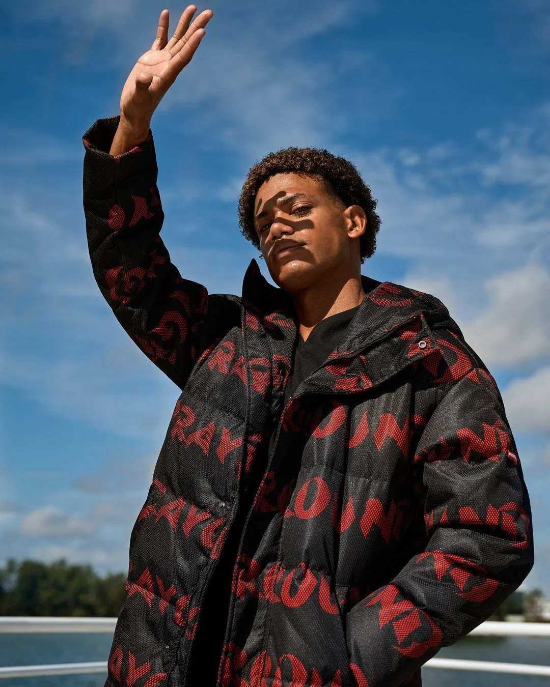 SG GRAFFITI PUFFER JACKET BLACK - Image 4