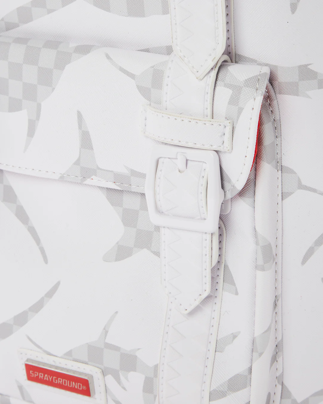 SHARK CHECK (WHITE) HILLS BACKPACK - Image 11