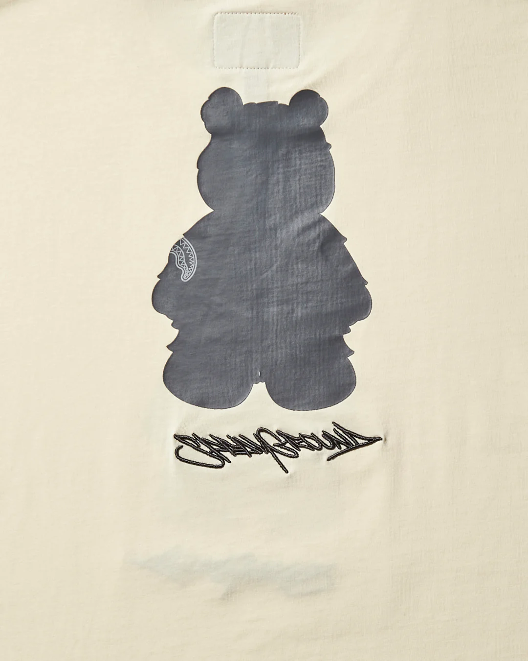 SHORT SLEEVE GRAPHIC MONEY BEAR T-SHIRT (APRICOT) - Image 3