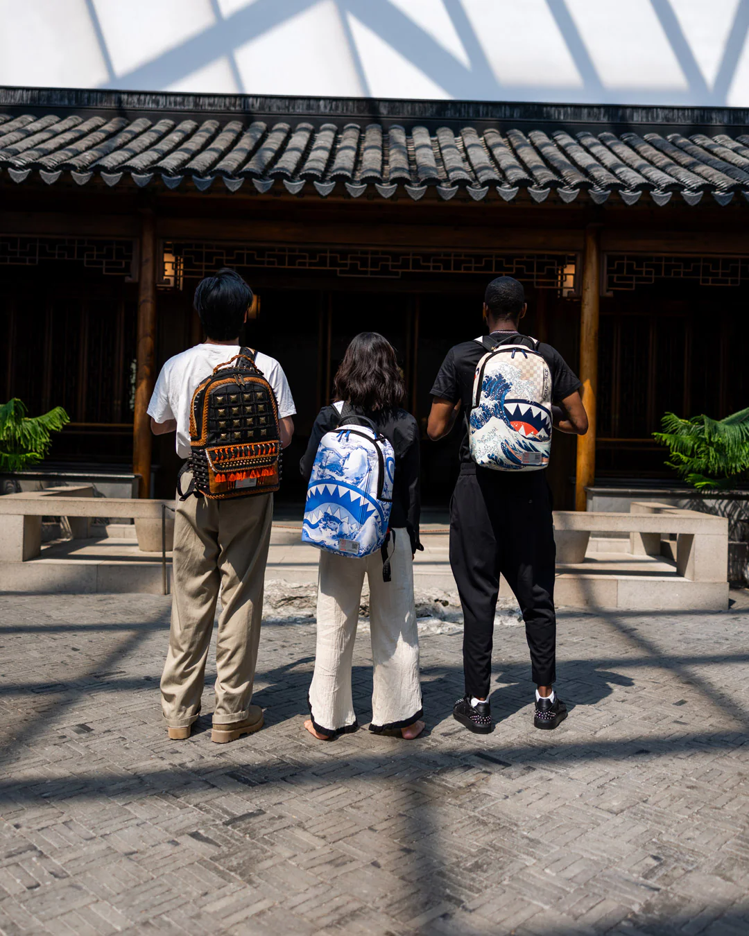 THE MET JAPANESE SAMURAI ARMOR BACKPACK - Image 12